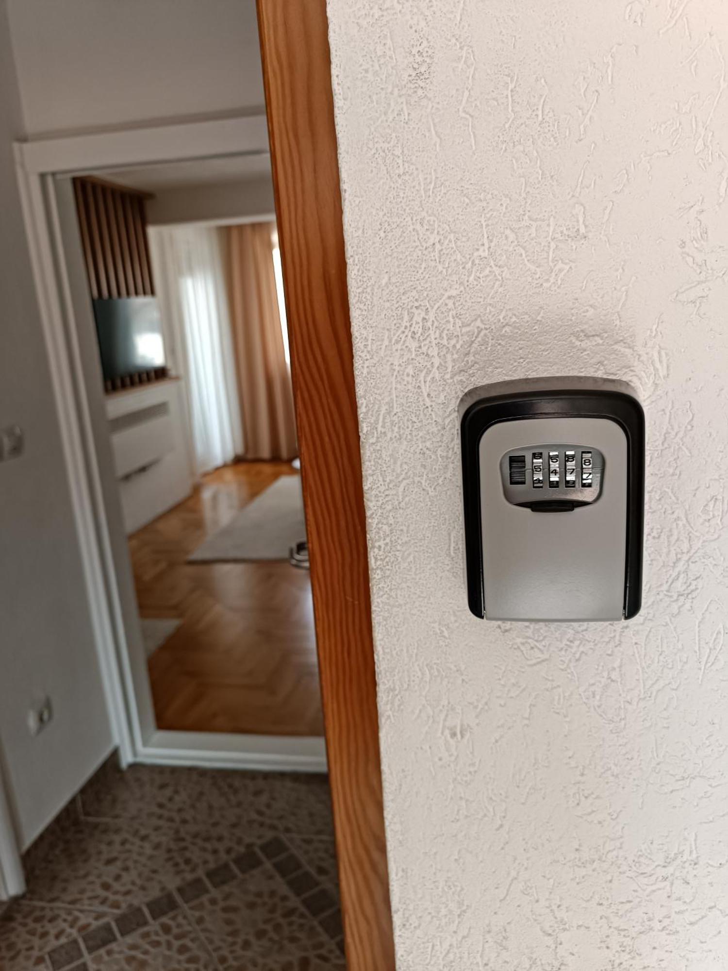 Holiday Konjic Apartment Exterior photo